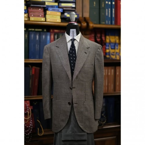 340104 by Dynasty Tailor